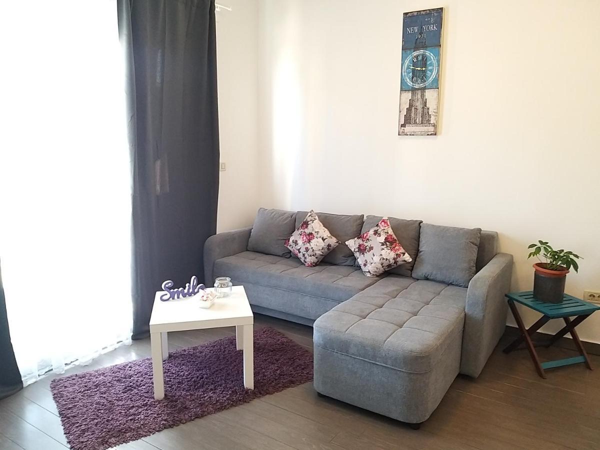 3 Bedroom Apartment With Terrace And Free Parking Спліт Екстер'єр фото